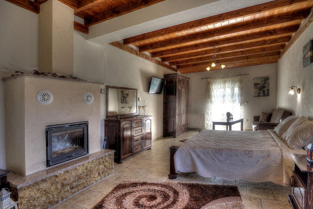 Toula Rooms Ángistron Quarto foto