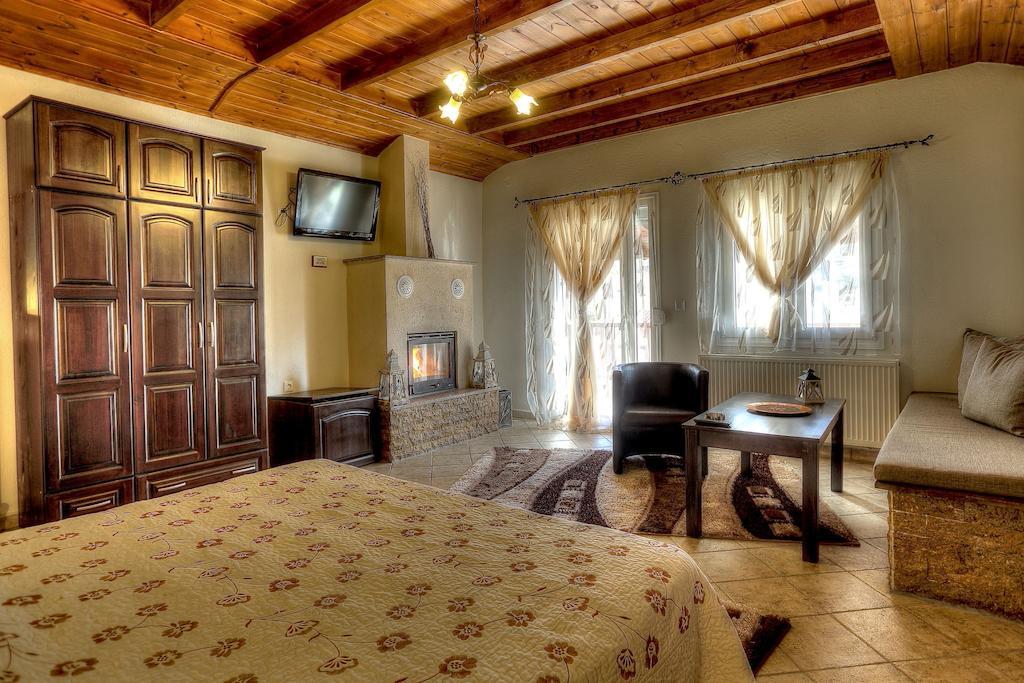 Toula Rooms Ángistron Quarto foto
